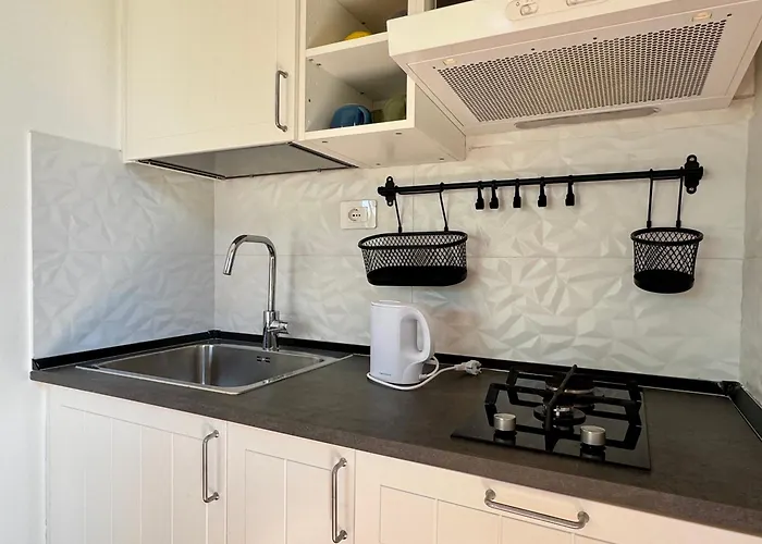 Casa de Férias Mazzaforno Graziosa Relax *