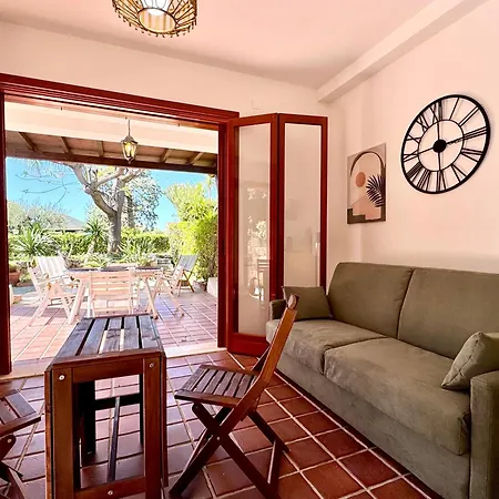 בית נופש Mazzaforno Graziosa Relax