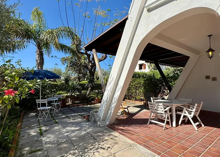 בית נופש Mazzaforno Graziosa Relax